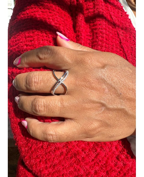 Anillo Infinito Cruzado...