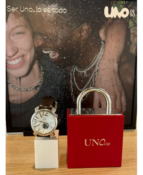 Reloj Te Espero Uno de 50